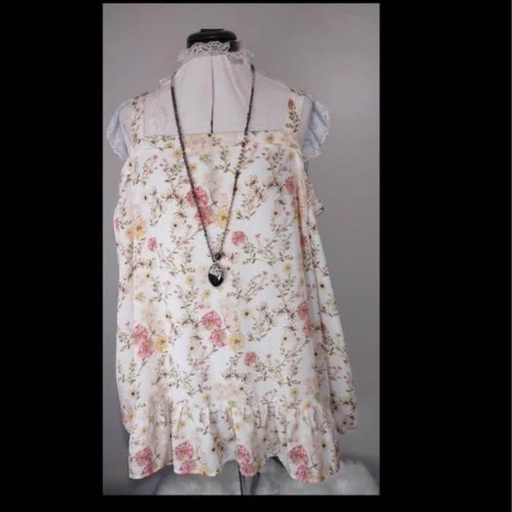 2X Size 20 Blouse Capsule Sleeveless Floral Ruffles pit-pit=26” length=30” C3110